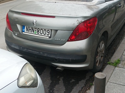 Παρατημένα οχήματα πάνω από 6 μήνες 	Πόντου