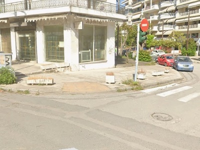 ΝΑ ΦΎΓΟΥΝ ΟΙ ΓΛΆΣΤΡΕΣ  	Δημητρίου Καραολή  με Αργυρουπόλεως