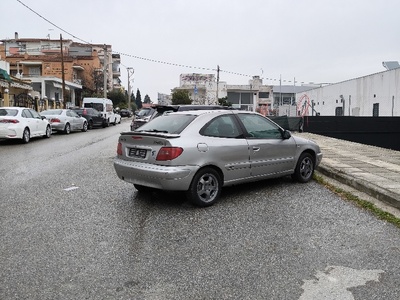 Εγκαταλελειμμενο όχημα