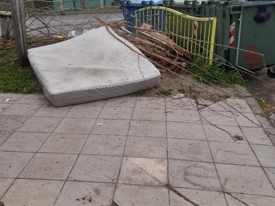 Χαρ .Τρικουπη   Ογκώδη