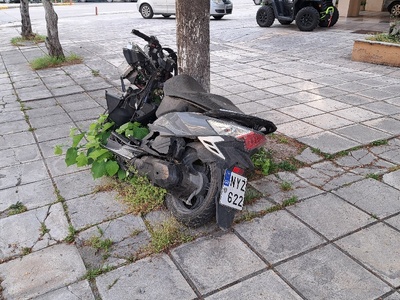 Κατεστραμμένο δίκυκλο  	Ζηργάνου