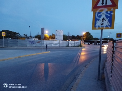 Ελλιπείς διαγραμμισεις πλησίον γήπεδο Μίκρας