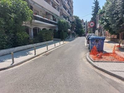 ελλειψη απο ραμπες μετα απο αναπλαση για αμεα και καροτσια  Ανδρούτσου