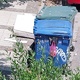 παρατημένα έπιπλα κλπ