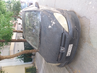 Εγκαταλλειμένο αυτοκίνητο   	Αδραμυτίου