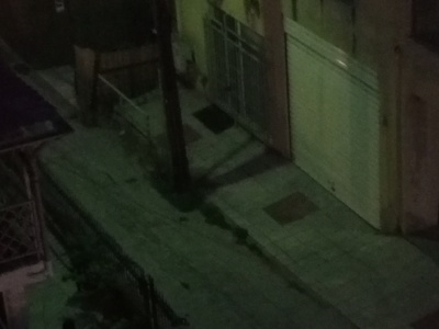 Καμμένες λάμπες σε κολώνες ΔΕΗ   Άρη Βελουχιώτη