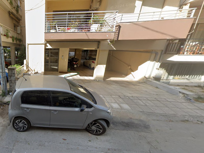 Αίτημα Ελέγχου για Πιθανώς Παράνομη Διαμόρφωση Εισόδου Πυλωτής και Προβλήματα Στάθμευσης  	Μουδανιών