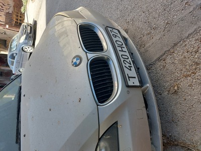 Εγκαταλελειμμένο Όχημα  	Στράβωνος