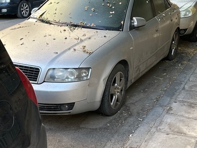 Παρατημενο Αυτοκίνητο