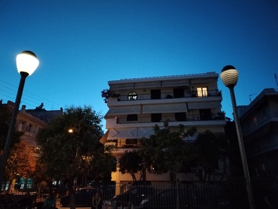 Προβληματικός φωτισμός 	Σκρα