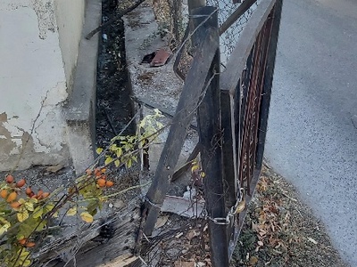 Βελτίωση προσβασιμότητας Στρατηγού Σαράφη 46 & Γεννηματά 60