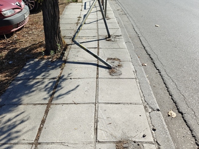 ΚΑΓΚΕΛΟ  ΠΕΖΟΔΡΟΜΙΟΥ 	Ελ. Βενιζέλου