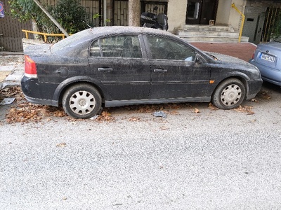 Εγκαταλελειμμενο όχημα 	Μέτρων