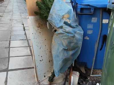 Αποκομιδή ογκωδών αντικειμένων  	Κορυτσάς