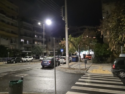 νεα λάμπα  Αργοναυτών με Καραολή Δημητρίου γωνία