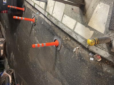 Έλεγχος νομιμότητας τοποθέτησης κορινών  Σουμελά και Αργυρουπόλεως γωνία