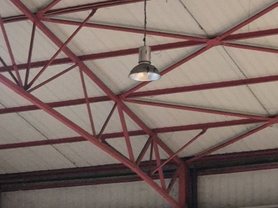 ΚΑΜΜΕΝΕΣ ΛΑΜΠΕΣ 	Δημόκριτου