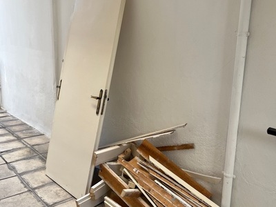 Ξυλινες πορτες απο αποξηλωση  Πλατεία Ύδρας