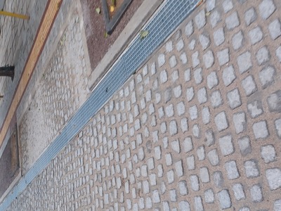 Τοποθέτηση κάδων στη  οριοθετημενη θέση 	Παπαντωνίου