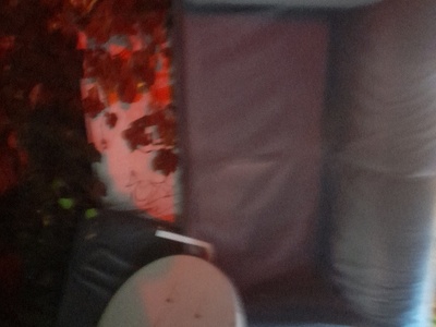 ενας καναπες Απ παυλου