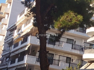 ΕΠΙΚΥΝΔΥΝΟ ΠΕΥΚΟ  ΣΤΗΝ   ΠΡΟΥΣΗΣ