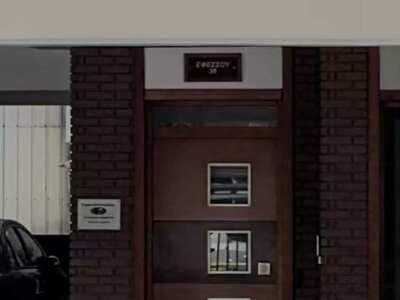 Παράνομα κολωνάκια στο οδοστρωμα