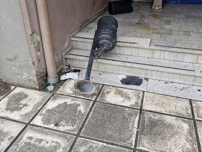 Χαλασμενος κάδος  καλαθάκι  Ελευθερίου Βενιζέλου