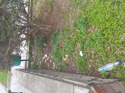 Σκουπιδαριο Νο5  	Πάρκο Καυκάσου και βουλγαροκτονου