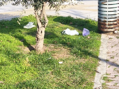 ΕΠΕΙΓΟΝ: Καθαρισμός και αποκατάσταση υγιεινής στο πάρκο της Βρυούλων