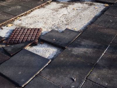 ΚΑΤΕΠΕΙΓΟΝ: Άμεσος κίνδυνος σοβαρού τραυματισμού σε εγκαταλελειμμένη παιδική χαρά   Ανδρέα Παπανδρέου