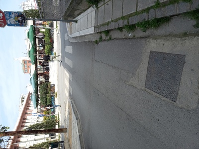 Μαντεμένιο καπάκι χτυπάει εκκωφαντικά  	Νικομηδειας