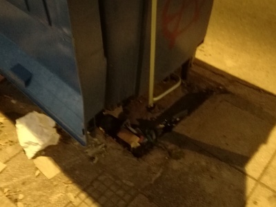 Καθαριότητα πλησίον κάδων