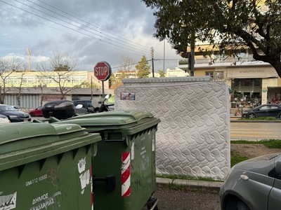 ΣΤΡΩΜΑ ΔΙΠΛΑ ΣΕ ΚΑΔΟ  Καβασιτών