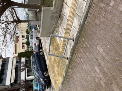 Πτώση μεταλλικού διαχωριστικού  Μακεδονίας