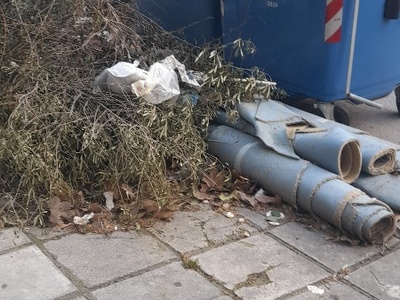 Σοσ  Καπεταν γκονη