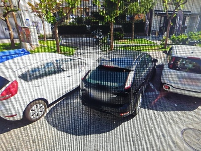 Παρκαρισμενα σε χωρο για σταθμευση ΑΜΕΑ  Μεταμορφώσεως