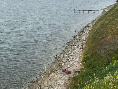 ΣΚΟΥΠΙΔΙΑ ΣΤΟ ΠΑΛΑΤΑΚΙ ΑΠΟ ΚΑΤΩ ΣΤΗΝ ΠΑΡΑΛΙΑ