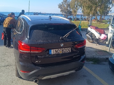 Παρκαρισμένο σε διάβαση πεζων  	Θεμιστοκλή Σοφούλη