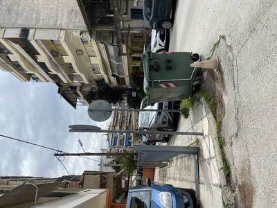 Κίνδυνος τροχαίου   τοποθετήσει Κολωνάκια 	Μικράς Ασίας