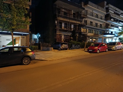 Παράνομη στάθμευση, κατάληψη Πεζοδρομίου