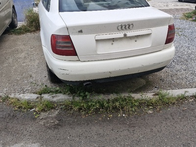 Συνεχίζει να τα έχει παρατημένα Αριστοτέλους