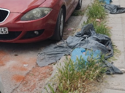 Για τα μπάζα...  Κορυτσάς