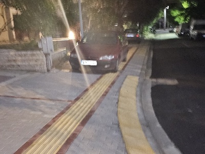 παράνομη στάθμευση  Πάριδος