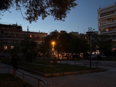 ΦΩΣ ΛΑΜΠΕΣ  Παπαντωνίου
