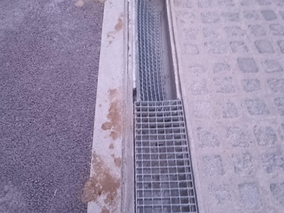 σχαρες αποχετευσης ομβριων  	Παπαντωνίου