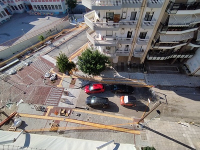 Πρόσβαση σε νόμιμη θέση parking σε πυλωτή λόγω έργων