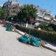 Παρατημένα κλαδεματα στο δρόμο   Μακροχωριου, στη διασταύρωση με Μιαούλη στη Κρήνη.