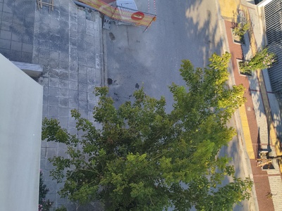 Ανάπλαση πεζοδρομίων: Καραβαγγέλη 54