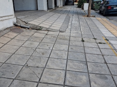 παπαδιαμαντη  Ογκώδη αντικείμενα