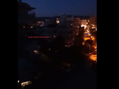 Επείγον αίτημα για  αποκατάσταση οδικού φωτισμού στην οδό Αγίου Παντελεήμονος 10